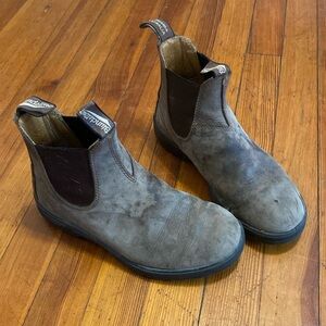 Blundstone | used work boot | brown leather | women size 7